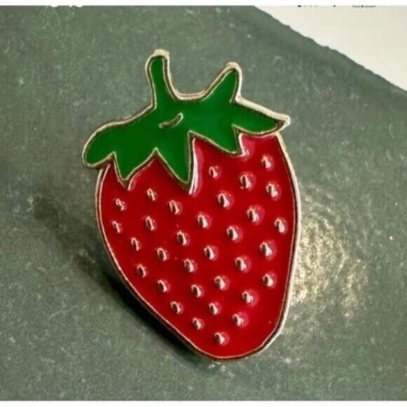 3/20 Red Strawberry Enamel Pin - Picture 1 of 1